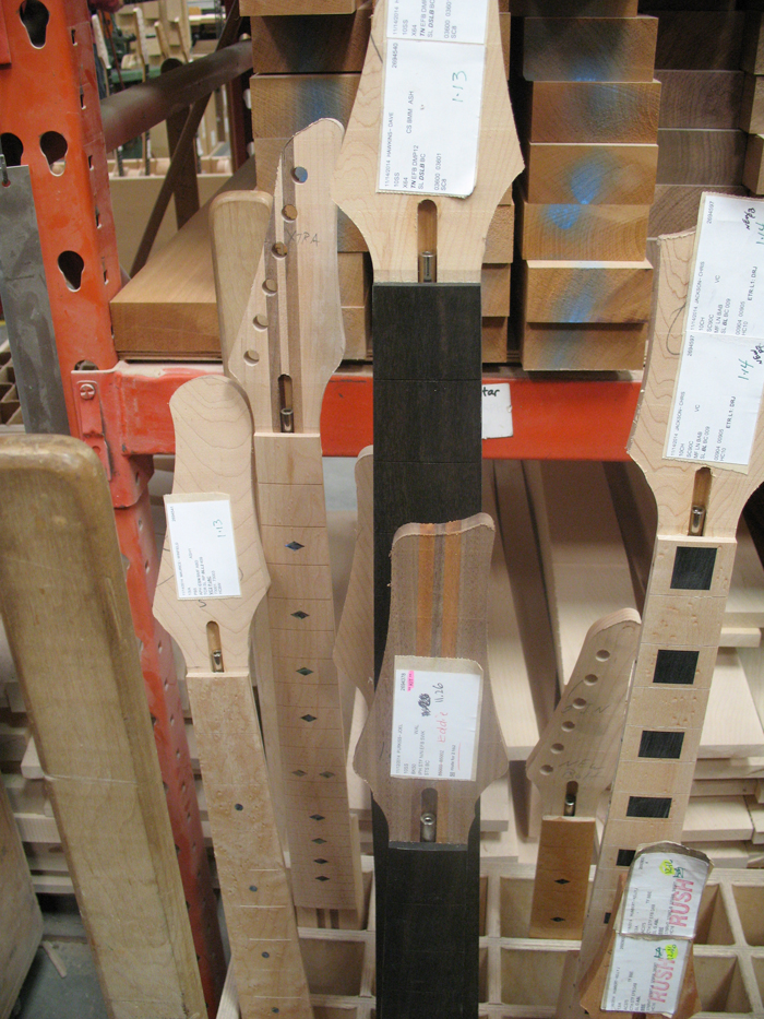 Neck rack waiting for frets